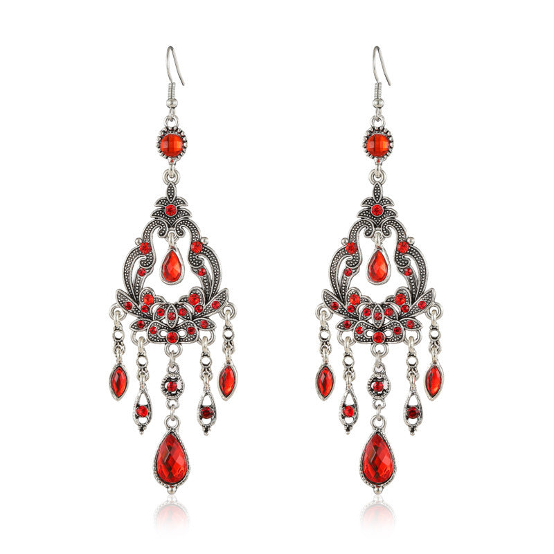 Enhance Your Look: Vintage Style Drop Earrings With Dazzling Diamonds