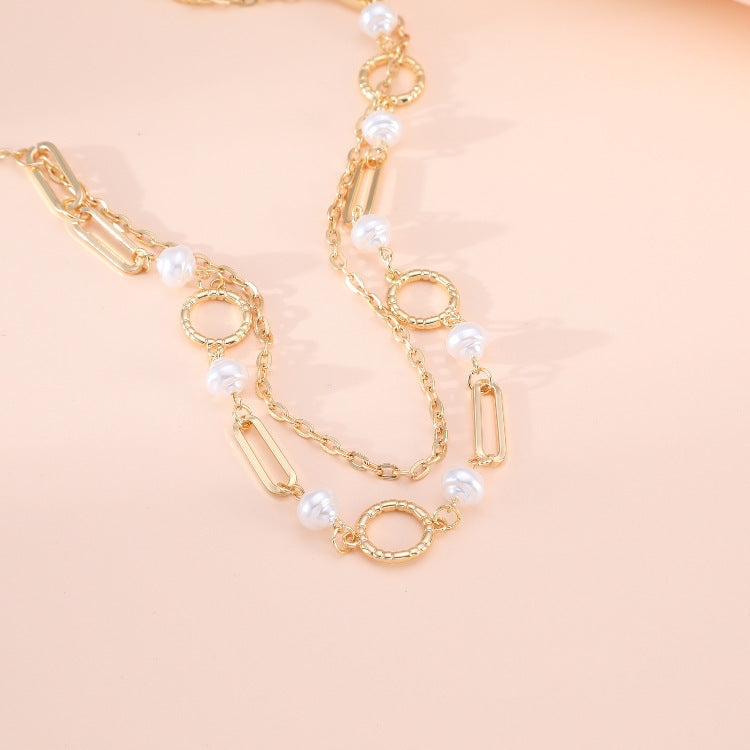 Chic Alloy Pearl Clavicle Chain Necklace: Elevate Your Fashion Style