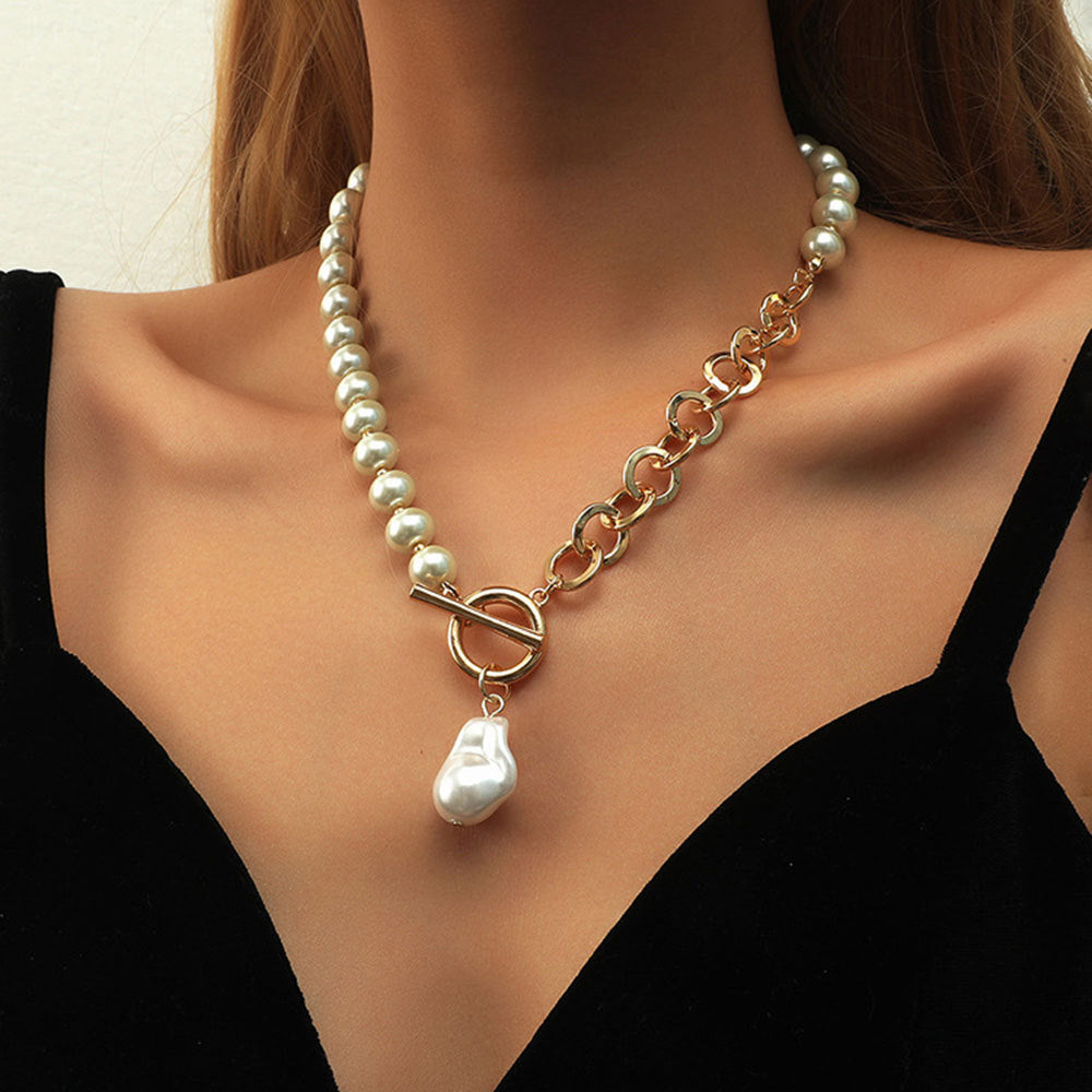 Chic Alloy Pearl Clavicle Chain Necklace: Elevate Your Fashion Style