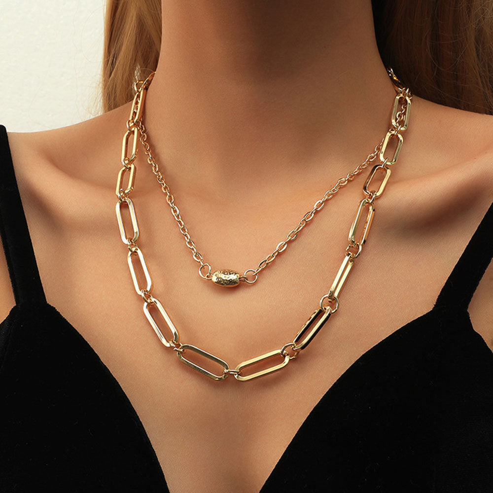 Chic Alloy Pearl Clavicle Chain Necklace: Elevate Your Fashion Style