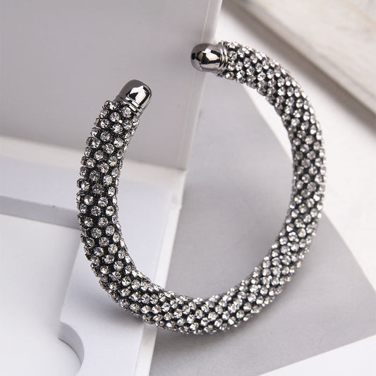 Luxurious Diamond Bracelets: Perfect Accessory for Every Elegant Occasion