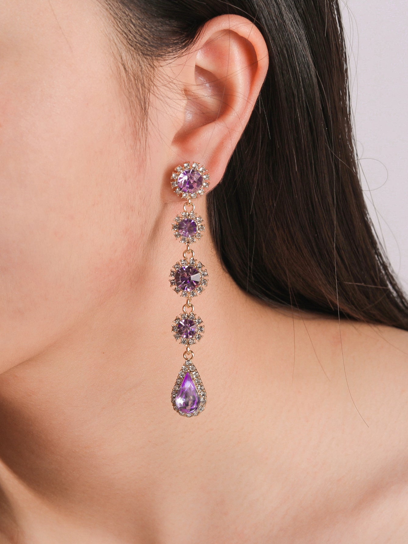 Enhance Your Elegance: Long Water Drop Earrings for Stylish Look