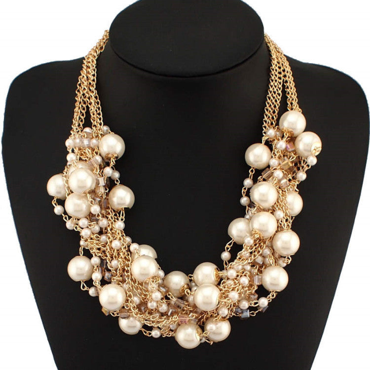 Chic Elegance: Pearl Necklace Short Clavicle Chain for Effortless Fashion