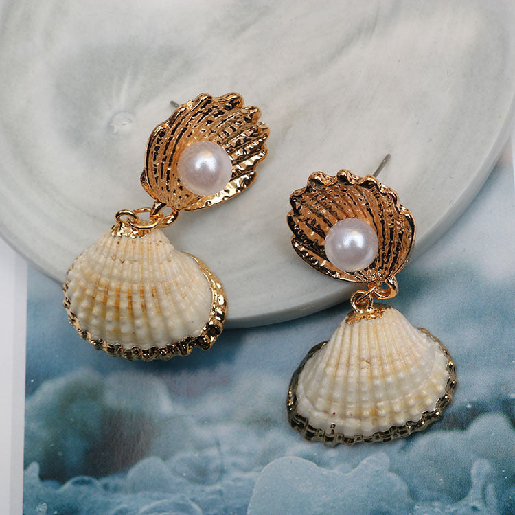 Boucles d'oreilles coquillages de plage vintage élégantes avec perles pour un charme intemporel