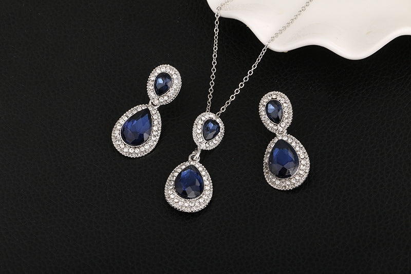 Stunning Blue Crystal Jewelry Set: Necklace and Earrings for All Occasions