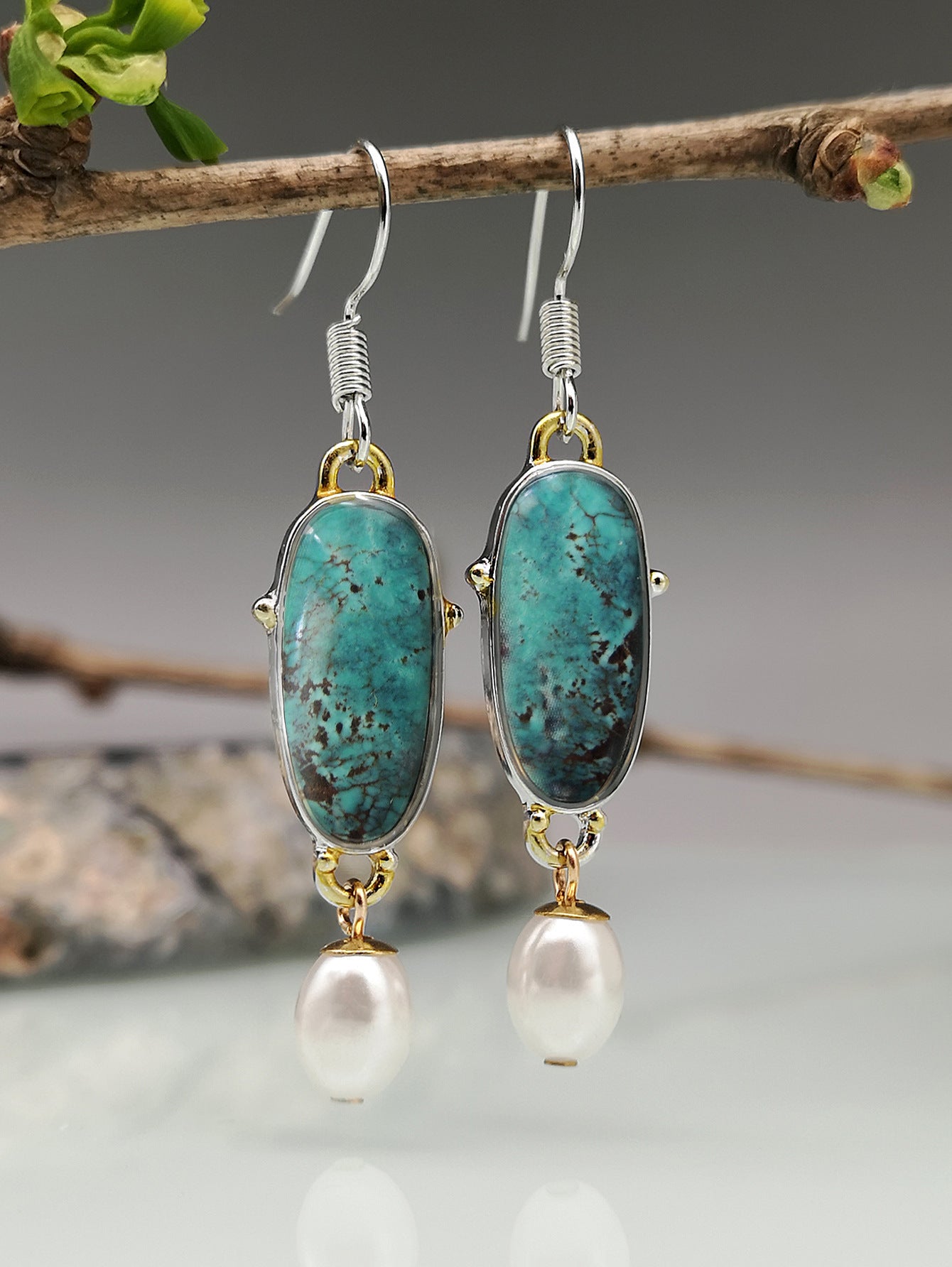 Boucles d'oreilles élégantes en perles turquoise vintage : des bijoux intemporels pour un style unique