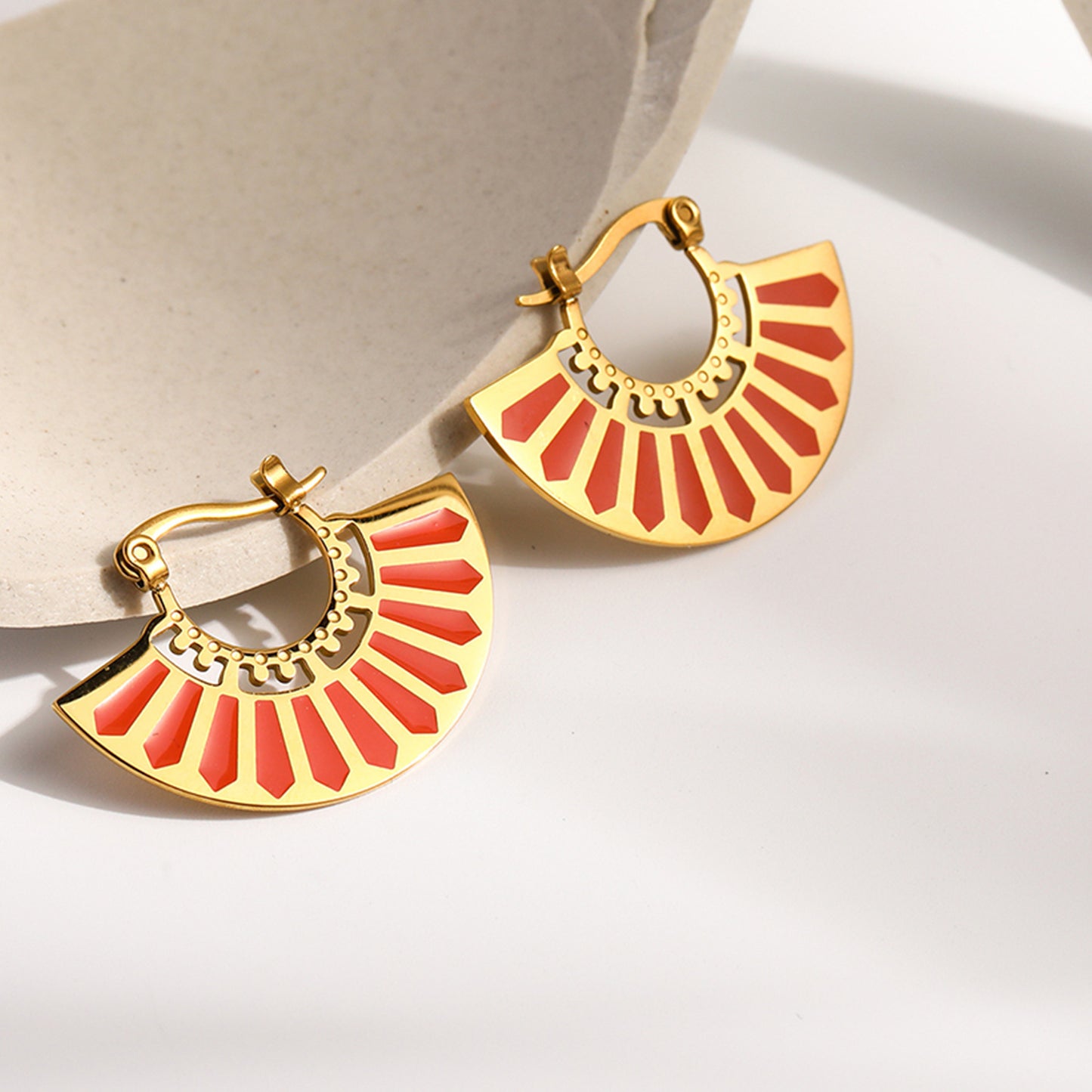 Elevate Your Style: Fashion Fan Earrings for Every Occasion