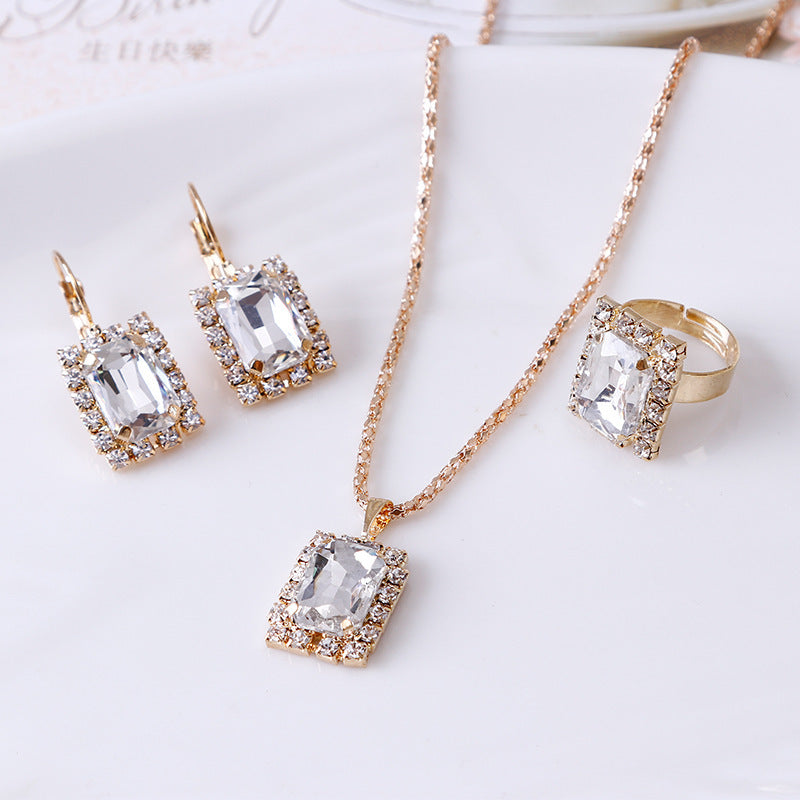 Elegant Crystal Jewelry Set: Transform Your Look with Style Benefits