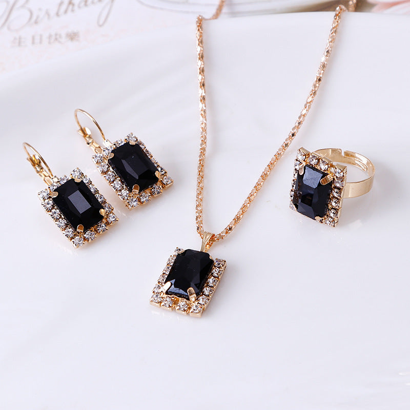 Elegant Crystal Jewelry Set: Transform Your Look with Style Benefits