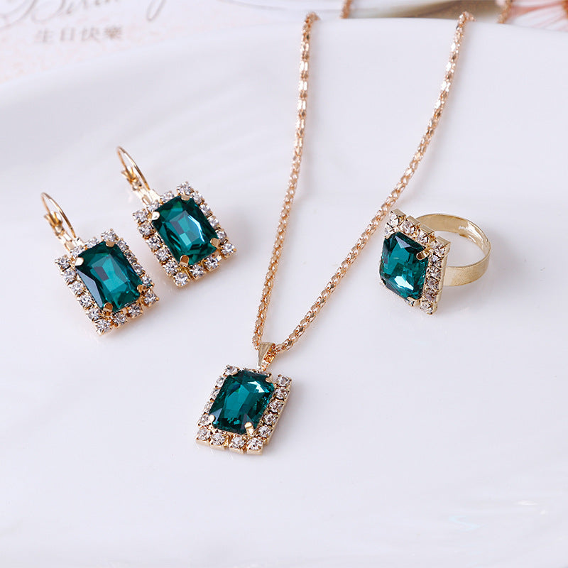 Elegant Crystal Jewelry Set: Transform Your Look with Style Benefits