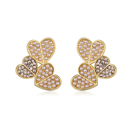 Heart-Shaped Love Pearl Earrings: Elevate Your Style with Elegance.