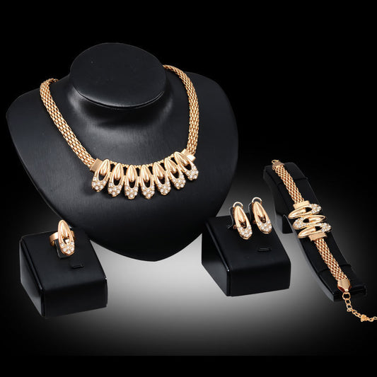 Enhance Your Style: Necklace and Earring Sets for Effortless Elegance