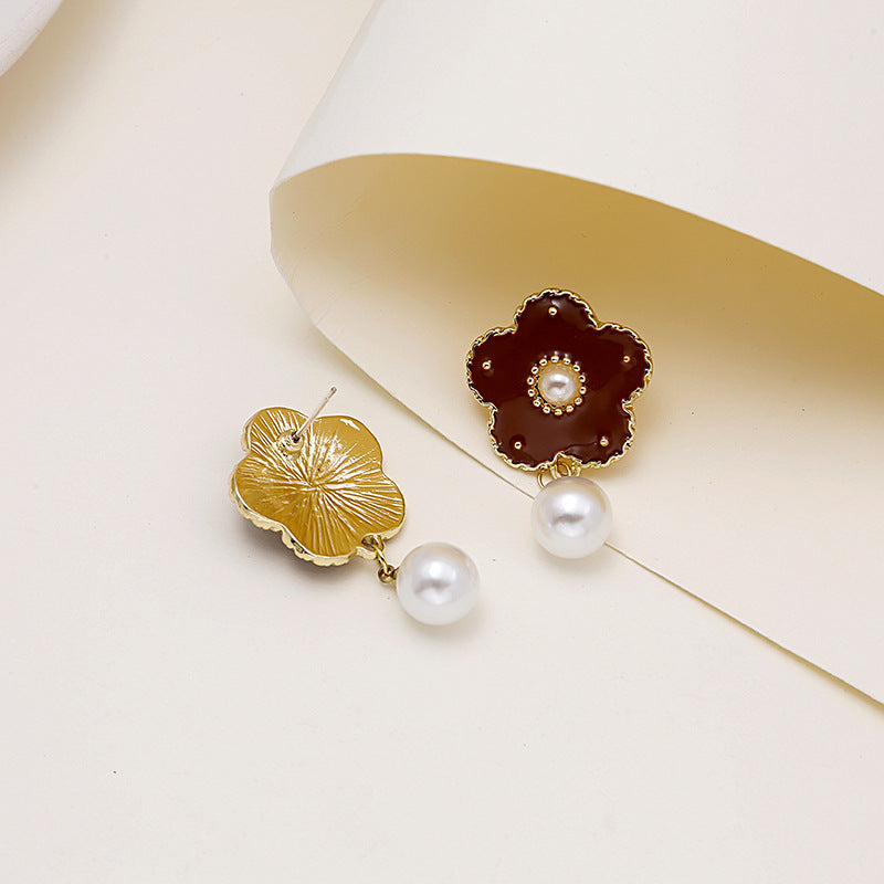 Stunning Baroque Vintage Flower Pearl Earrings: Perfect for Any Occasion