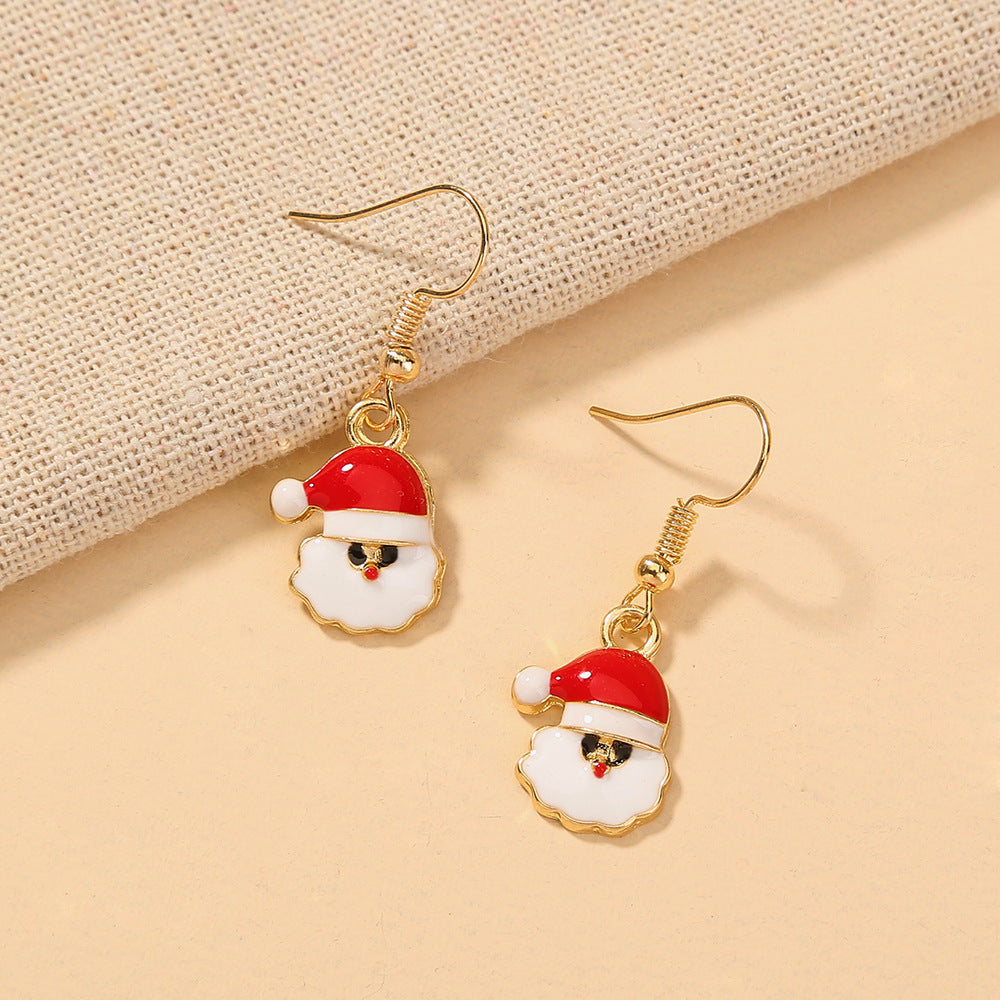 Celebrate Christmas Cheer: Adorable Earrings for Festive Holiday Style