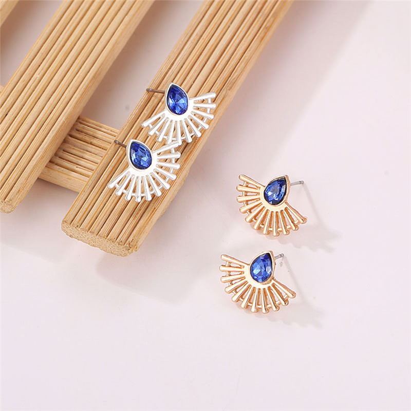 Chic Bohemian Vintage Stud Earrings: Perfect Accessory for Women’s Style.