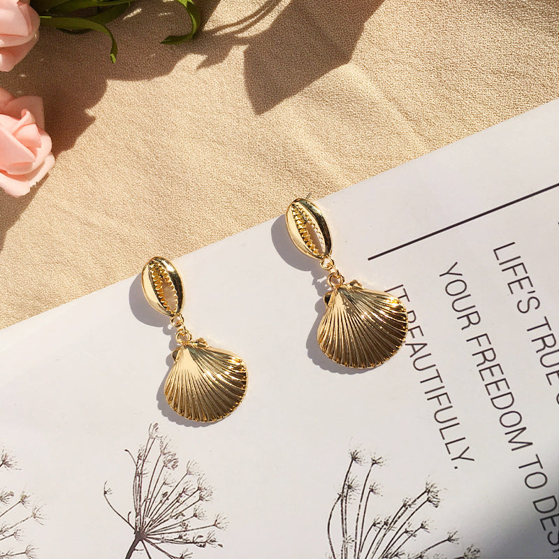 Trendy Vintage Shell Earrings: Embrace Ocean Style for Every Occasion