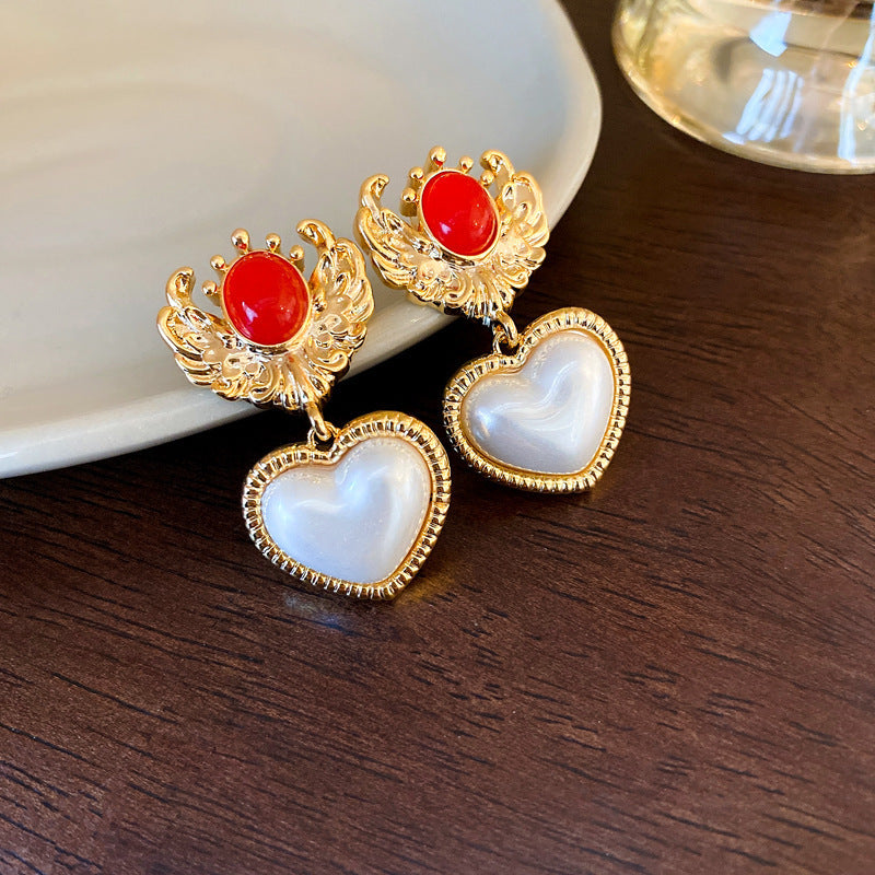 Elevate Your Look: Vintage Earrings for Every Occasion and Outfit