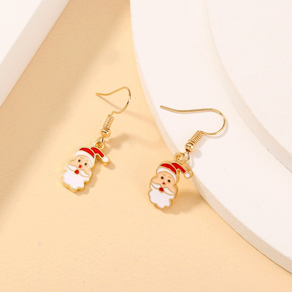 Celebrate Christmas Cheer: Adorable Earrings for Festive Holiday Style