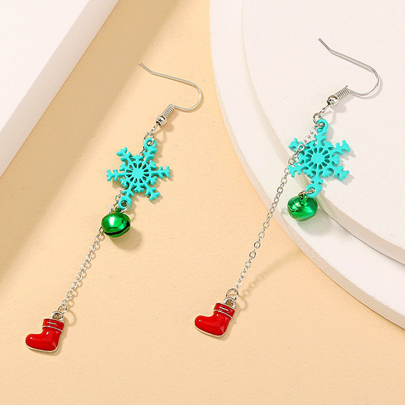 Celebrate Christmas Cheer: Adorable Earrings for Festive Holiday Style