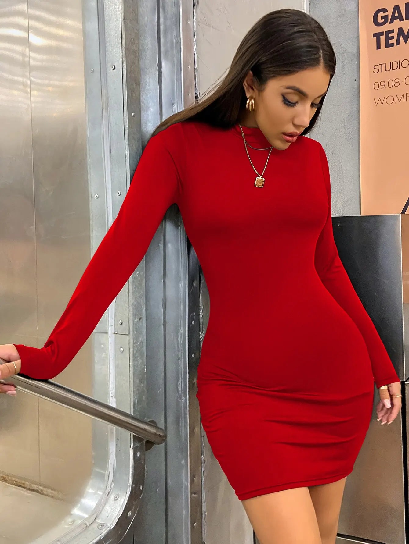 Long Sleeve Slim Bodycon Mini Dress: Perfect for Club Nights