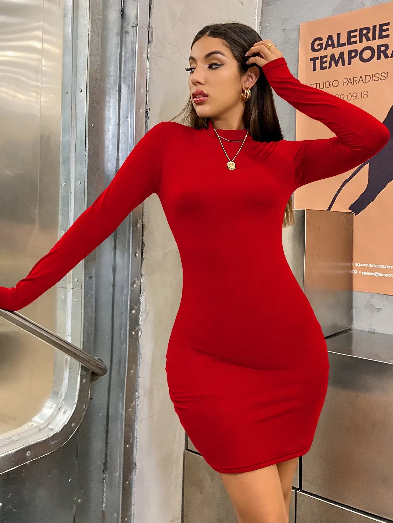 Long Sleeve Slim Bodycon Mini Dress: Perfect for Club Nights