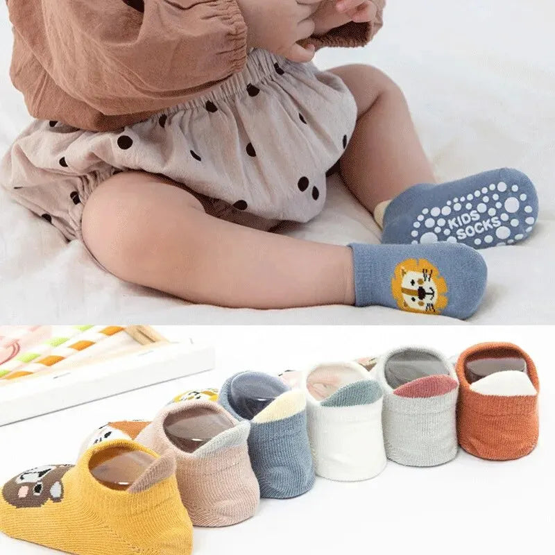 Comfortable 3 Pairs Baby Socks: Soft Cotton for Happy Feet