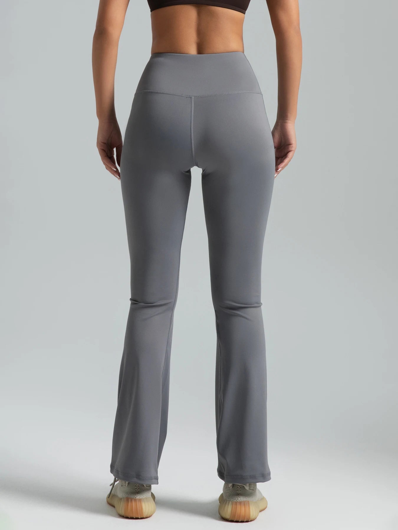 Stay Comfortable and Stylish: Women’s High-Waisted Bootcut Yoga Pants