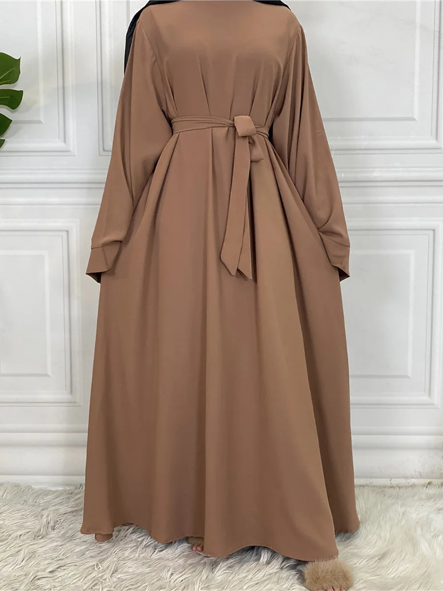 Elegant Modest Abaya: Classic Design for Everyday and Special Occasions