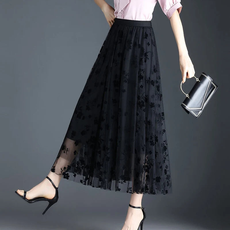 Chic Floral Hooked Tulle Midi Skirt for Women - Lightweight Style