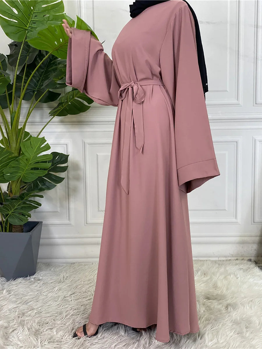 Elegant Modest Abaya: Classic Design for Everyday and Special Occasions