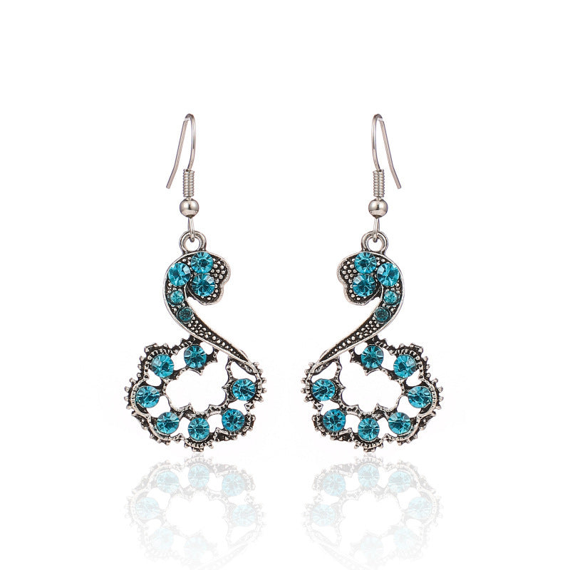 Enhance Your Look: Vintage Style Drop Earrings With Dazzling Diamonds