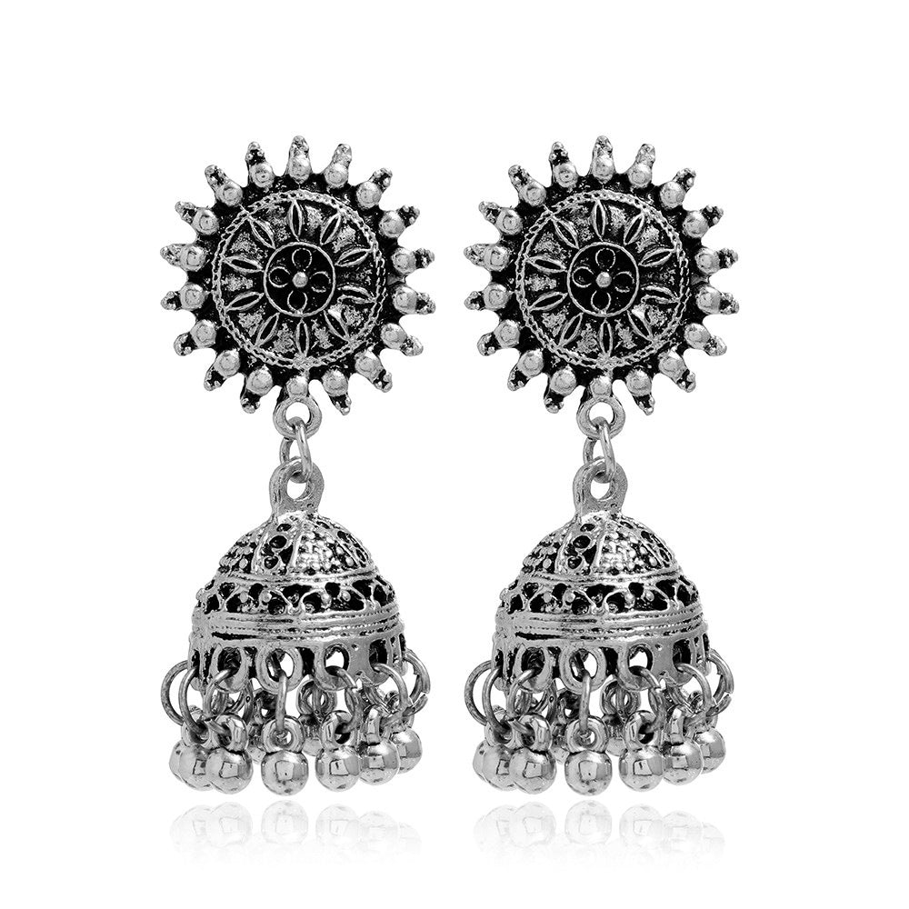 Boucles d'oreilles cloches vintage sculptées ethniques bohèmes élégantes qui rehaussent chaque tenue