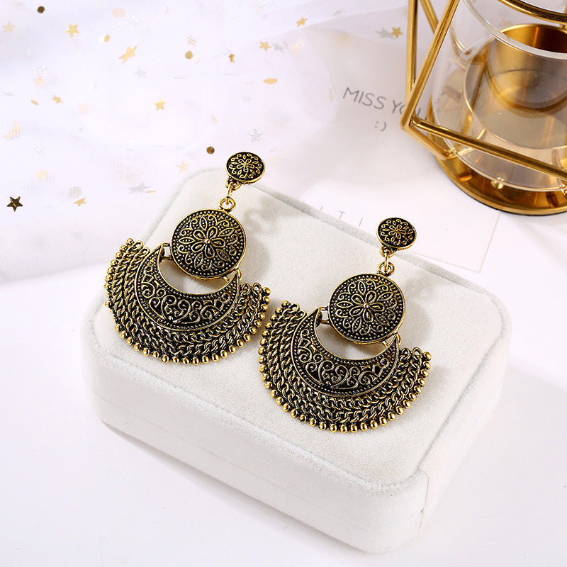 Elegant Vintage Carved Tassel Earrings: Timeless Style for Every Occasion