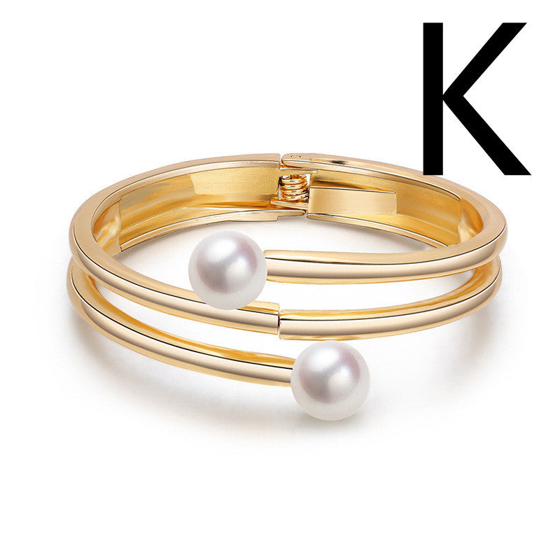 Double Pearl Bracelet: A Perfect Accessory for Every Occasion's Elegance