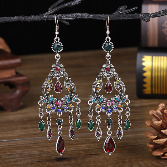 Enhance Your Look: Vintage Style Drop Earrings With Dazzling Diamonds