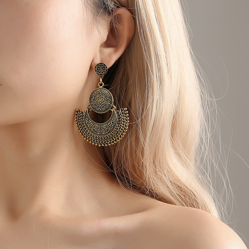 Elegant Vintage Carved Tassel Earrings: Timeless Style for Every Occasion